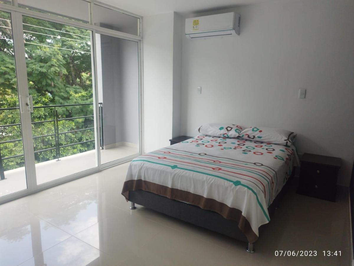 Balcones De La Rivera Apartamento Azulejo 3 Буга Экстерьер фото